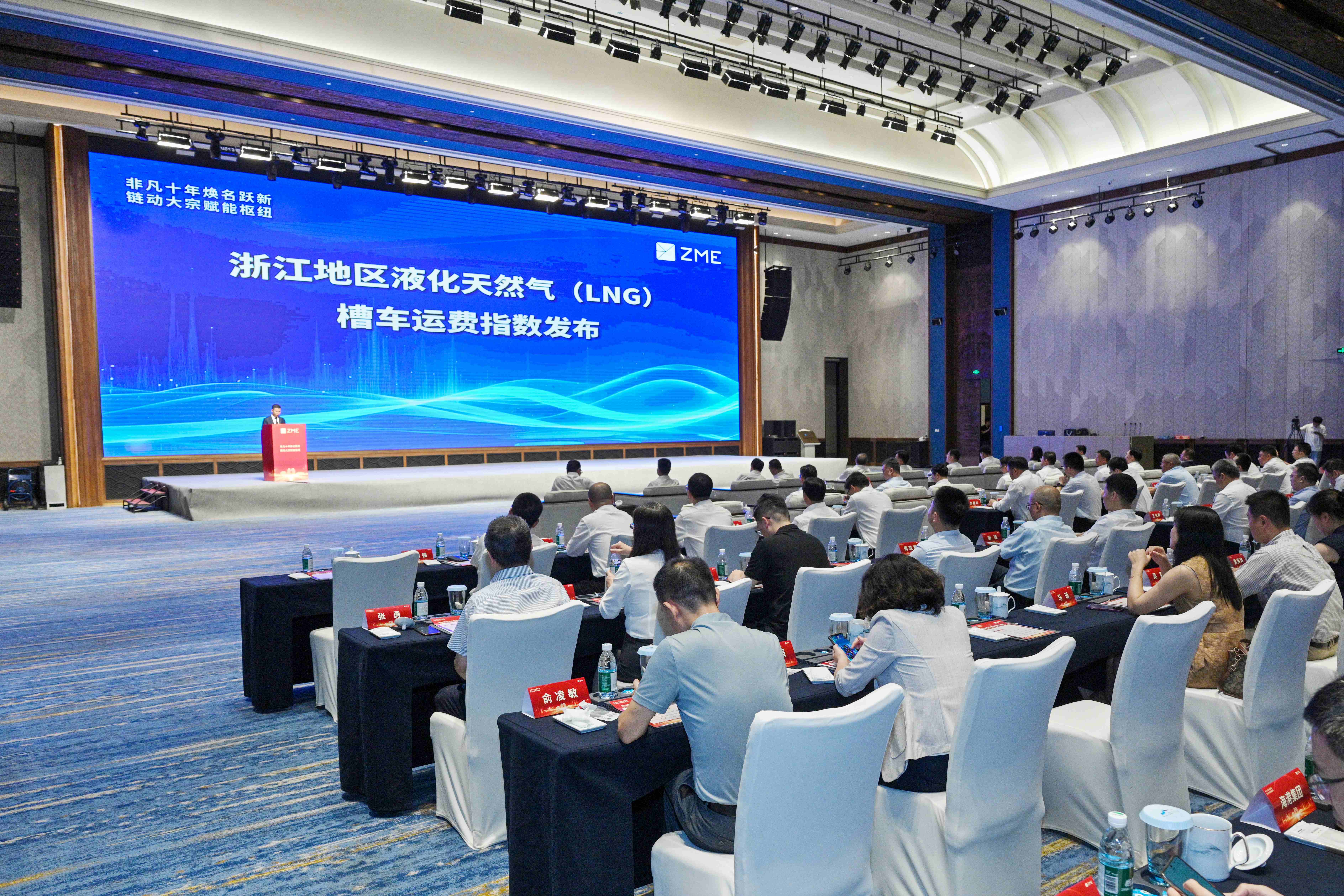 1751112911059038742.jpg DSC_7644(1).jpg